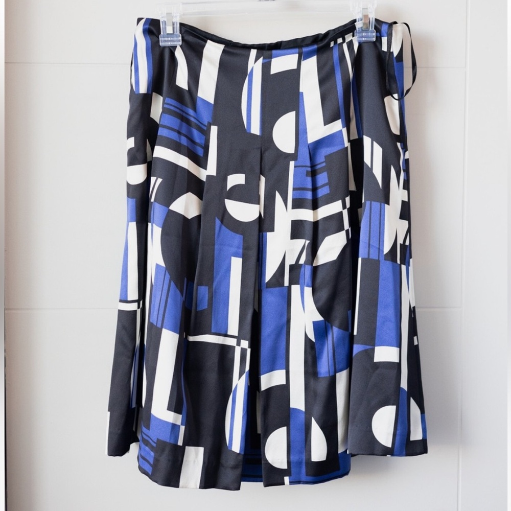 Lauren Ralph Lauren Blue and Black 100% Silk Skirt - Women size 4 - Fall, Print